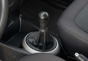 Подержанный автомобиль Hyundai i20 2010 года (14 фото)