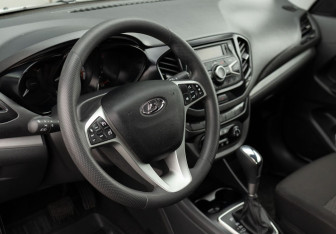 Подержанный автомобиль LADA (ВАЗ) Vesta Sedan 2022 года (11 фото)