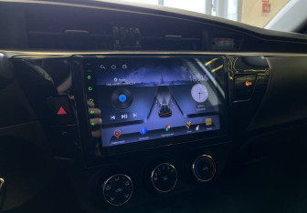 Подержанный автомобиль Toyota Corolla Sedan 2013 года (13 фото)