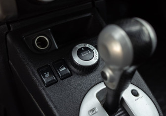 Подержанный автомобиль Nissan X-Trail 2012 года (15 фото)