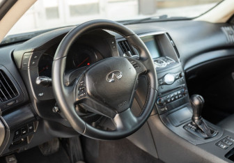 Подержанный автомобиль Infiniti G Sedan 2008 года (11 фото)