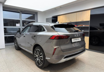 Подержанный автомобиль Wey Coffee 01 2023 года (6 фото)