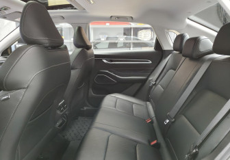 Подержанный автомобиль Geely Emgrand 2024 года (14 фото)