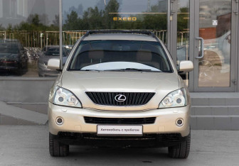 Подержанный автомобиль Lexus RX 2005 года (2 фото)