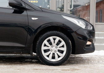 Подержанный автомобиль Hyundai Solaris Sedan 2018 года (9 фото)