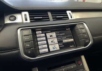 Подержанный автомобиль Land Rover Range Rover Evoque 2014 года (18 фото)