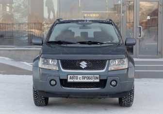 Подержанный автомобиль Suzuki Grand Vitara 2007 года (2 фото)