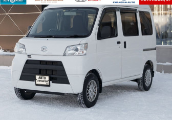 Подержанный автомобиль Daihatsu Hijet 2019 года (1 фото)