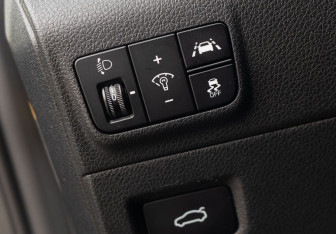 Подержанный автомобиль Kia K5 2020 года (19 фото)