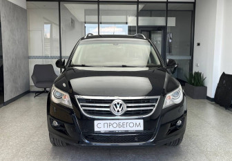 Подержанный автомобиль Volkswagen Tiguan 2008 года (2 фото)