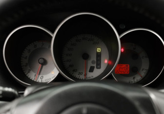 Подержанный автомобиль Mazda 3 Sedan 2007 года (12 фото)