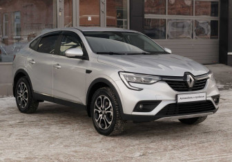 Подержанный автомобиль Renault Arkana 2021 года (3 фото)