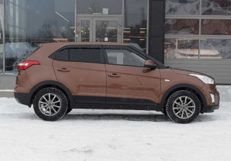 Подержанный автомобиль Hyundai Creta 2016 года (4 фото)
