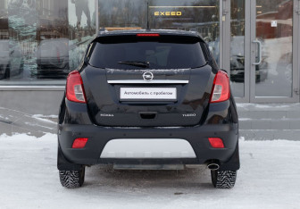 Подержанный автомобиль Opel Mokka 2014 года (6 фото)