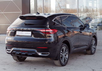 Подержанный автомобиль Haval F7 2021 года (5 фото)