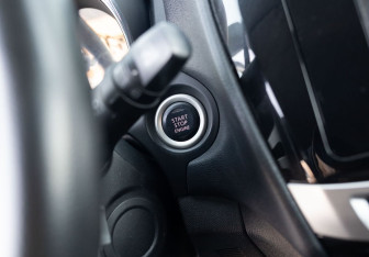 Подержанный автомобиль Mitsubishi ASX 2014 года (15 фото)