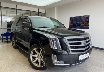 Подержанный автомобиль Cadillac Escalade Suv 2015 года (4 фото)