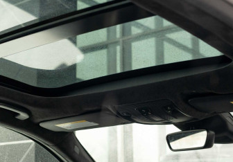 Подержанный автомобиль Infiniti QX30 2018 года (21 фото)