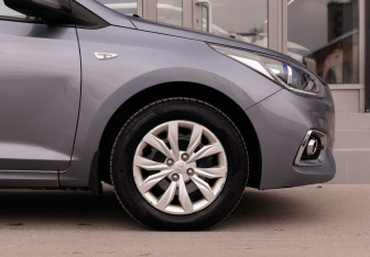 Подержанный автомобиль Hyundai Solaris Sedan 2017 года (9 фото)