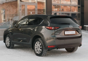 Подержанный автомобиль Mazda CX-5 2021 года (7 фото)