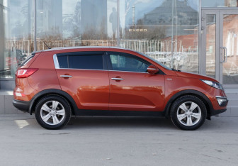 Подержанный автомобиль Kia Sportage 2011 года (4 фото)