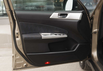 Подержанный автомобиль Subaru Forester Suv 2008 года (16 фото)