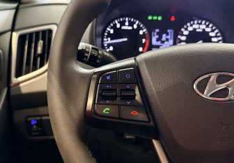 Подержанный автомобиль Hyundai Creta 2020 года (15 фото)