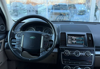 Подержанный автомобиль Land Rover Freelander 2014 года (11 фото)