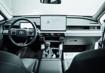 Новый Toyota RAV4 2025 (21 фото)