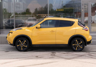 Подержанный автомобиль Nissan Juke 2017 года (8 фото)