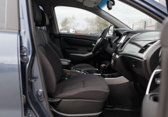 Подержанный автомобиль SsangYong Actyon 2014 года (18 фото)