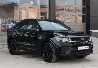 Подержанный автомобиль Geely Tugella 2022 года (3 фото)