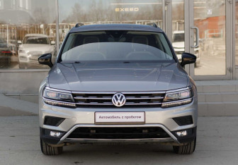 Подержанный автомобиль Volkswagen Tiguan 2019 года (2 фото)