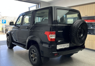 Подержанный автомобиль УАЗ Patriot 2019 года (6 фото)