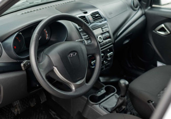 Подержанный автомобиль LADA (ВАЗ) Granta Sedan 2022 года (11 фото)