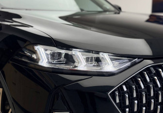 Подержанный автомобиль Wey Coffee 01 2023 года (5 фото)