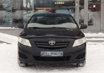 Подержанный автомобиль Toyota Corolla Sedan 2009 года (2 фото)