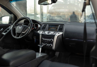 Подержанный автомобиль Nissan Murano Suv 2011 года (10 фото)