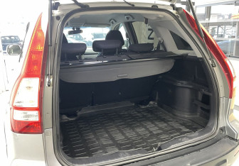 Подержанный автомобиль Honda CR-V 2008 года (8 фото)