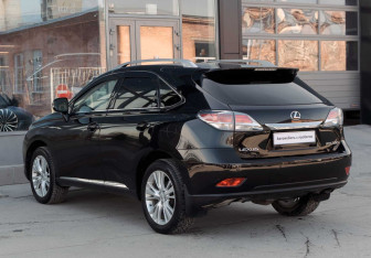 Подержанный автомобиль Lexus RX 2013 года (7 фото)