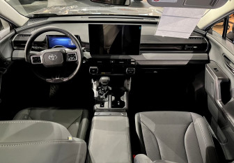 Новый Toyota RAV4 2026 (14 фото)
