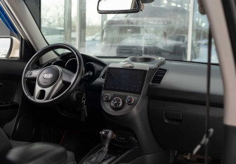 Подержанный автомобиль Kia Soul 2010 года (10 фото)