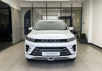 Подержанный автомобиль Exeed LX 2023 года (3 фото)