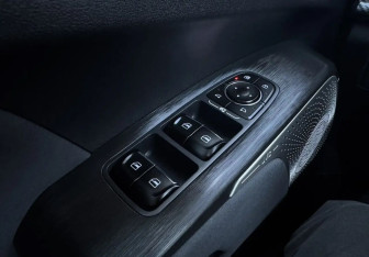 Подержанный автомобиль Haval H3 2025 года (19 фото)