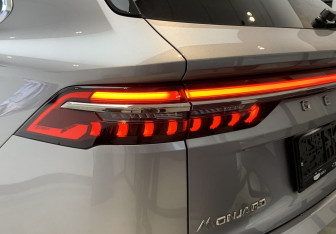 Подержанный автомобиль Geely Monjaro 2024 года (8 фото)