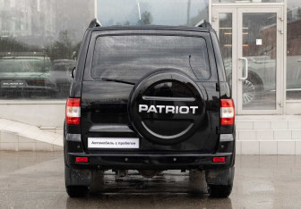 Подержанный автомобиль УАЗ Patriot 2021 года (6 фото)