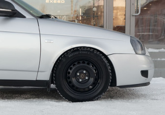 Подержанный автомобиль LADA (ВАЗ) Priora Sedan 2009 года (9 фото)