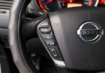 Подержанный автомобиль Nissan Murano Suv 2010 года (12 фото)