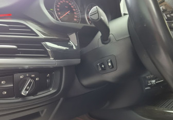 Подержанный автомобиль BMW X5 2017 года (10 фото)