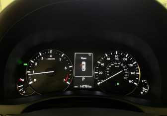 Подержанный автомобиль Lexus GS 2015 года (13 фото)